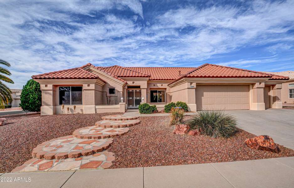 22606 N LAS BRIZAS Lane, Sun City West, AZ 85375