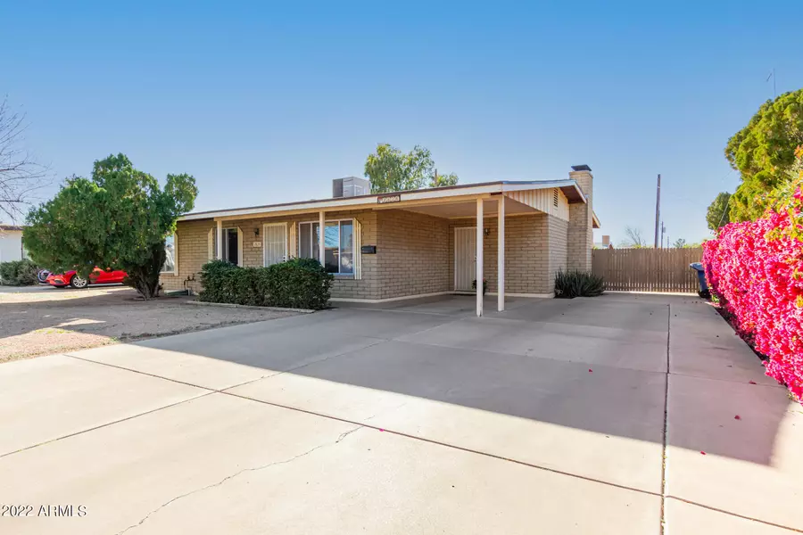 2826 S ELM Street, Tempe, AZ 85282