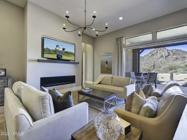 Scottsdale, AZ 85262,26688 N 104TH Place