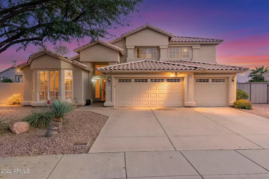 933 W WALTANN Lane, Phoenix, AZ 85023