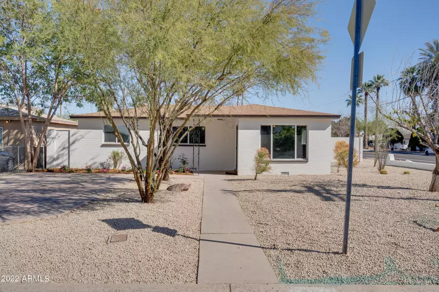 2301 N 31ST Street, Phoenix, AZ 85008