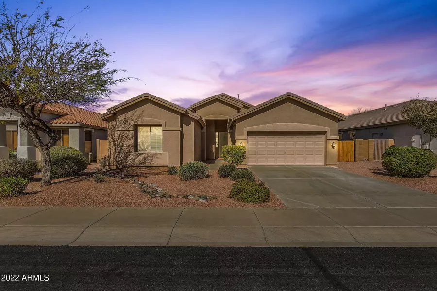 3082 E BLUEBIRD Place, Chandler, AZ 85286