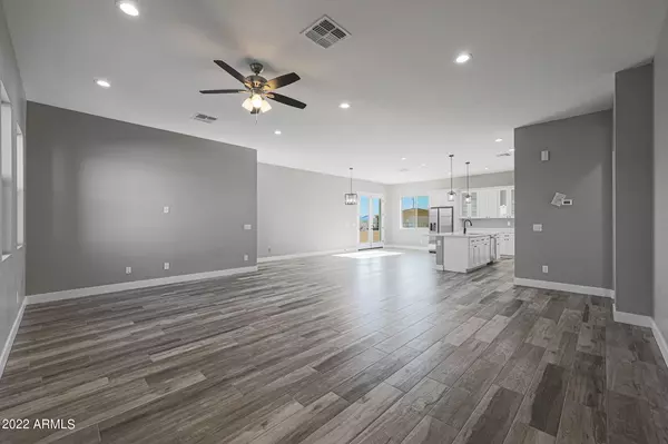 Buckeye, AZ 85326,13324 S 207TH Lane