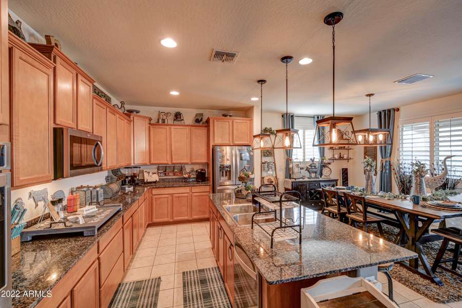 18194 W VIA MONTOYA Drive, Surprise, AZ 85387