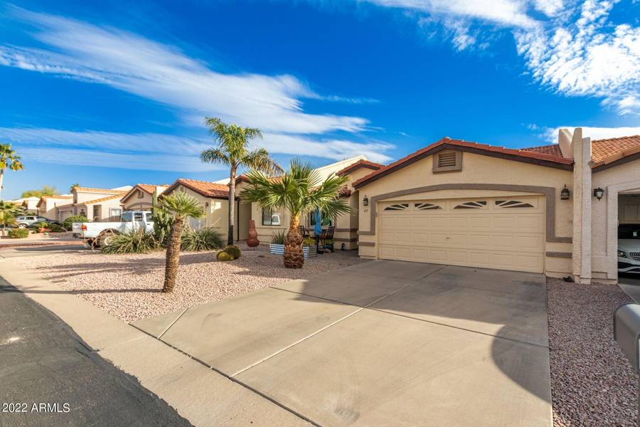 2329 N RECKER Road #67, Mesa, AZ 85215