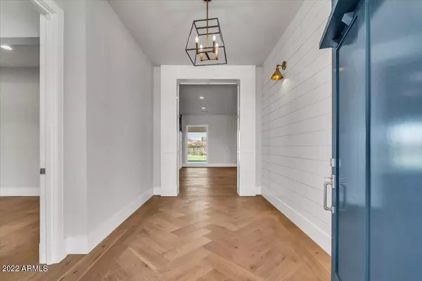 Gilbert, AZ 85298,2062 E HAVEN Circle