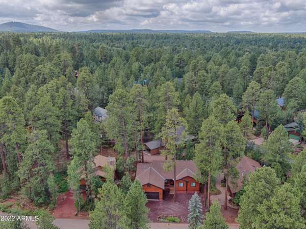 Pinetop, AZ 85935,5851 BERMUDA Circle