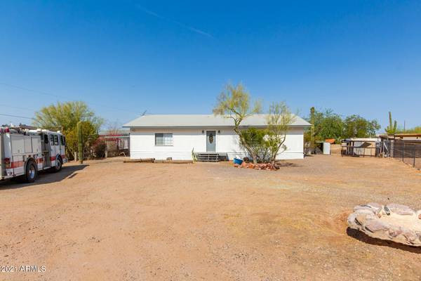 Apache Junction, AZ 85119,1463 E SCENIC Street