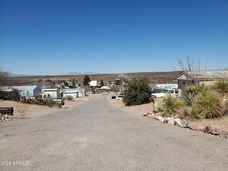 1430 N Sunrise Court, Tombstone, AZ 85638