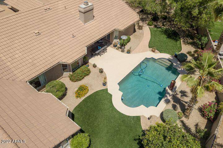 2215 E BEACHCOMBER Drive, Gilbert, AZ 85234