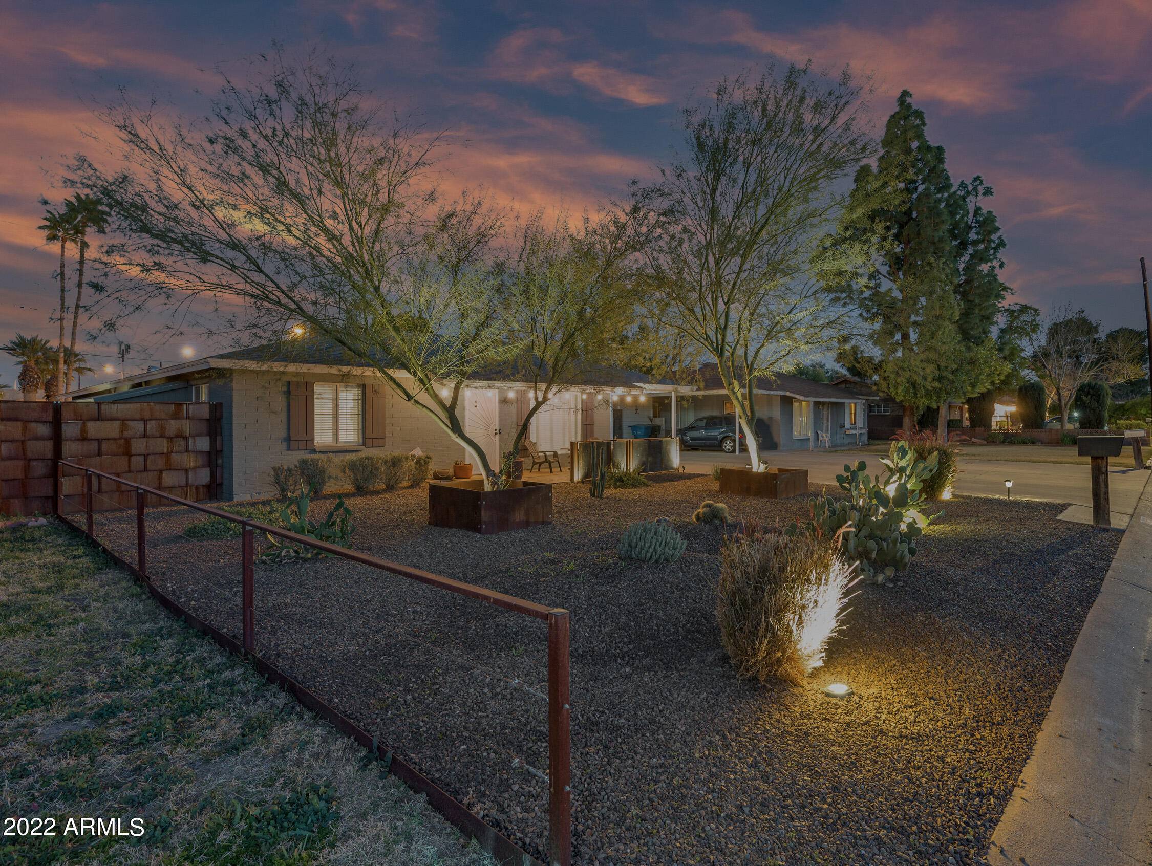 Phoenix, AZ 85008,2807 N 51ST Street