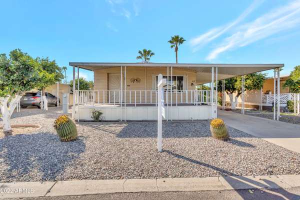 Phoenix, AZ 85027,2650 W Union Hills Drive #42