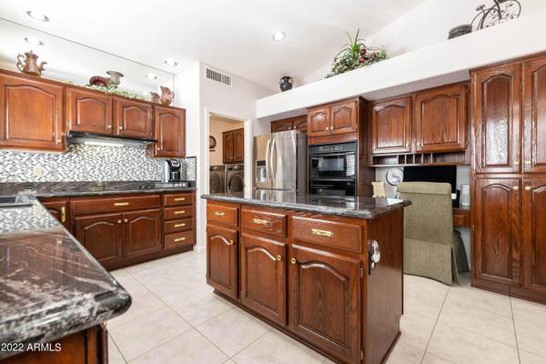 Sun Lakes, AZ 85248,9040 E COOPERS HAWK Drive