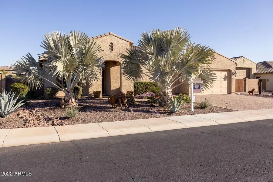 18414 W MONTECITO Avenue, Goodyear, AZ 85395