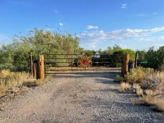 22825 W SUNRISE Road, Congress, AZ 85332