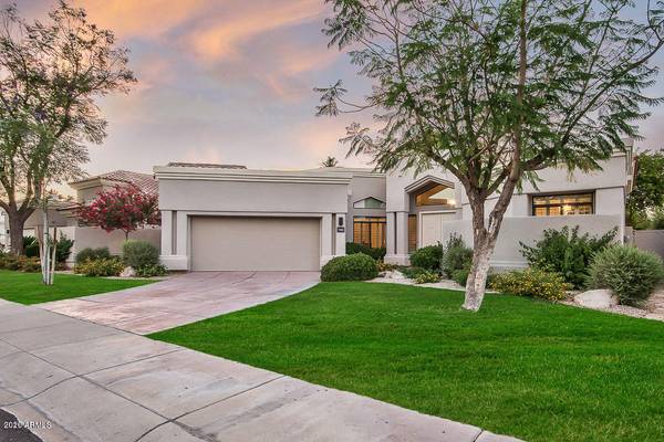 7466 E Cochise Road,  Scottsdale,  AZ 85258