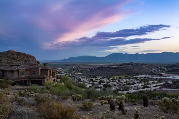 Phoenix, AZ 85048,1682 E Desert Willow Drive #4