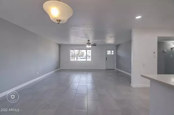 Phoenix, AZ 85031,5449 W FLOWER Street