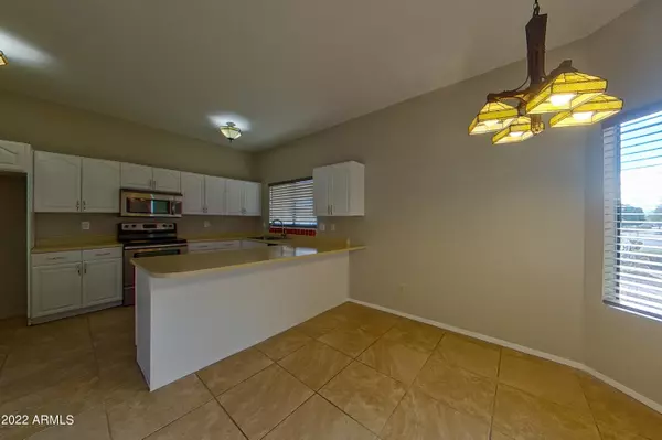 Phoenix, AZ 85044,3840 E WHITE ASTER Street