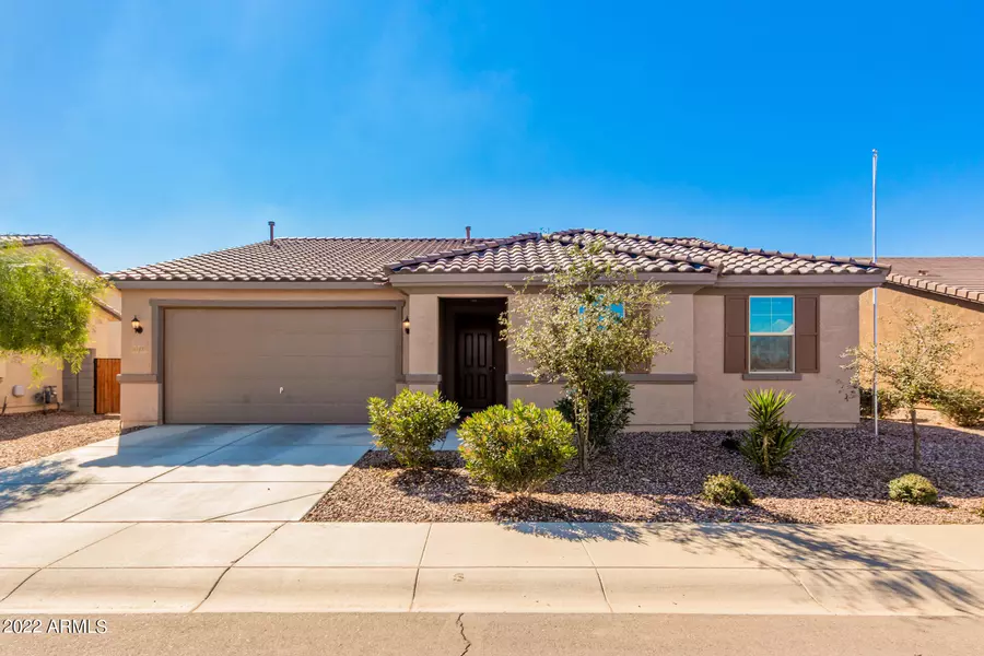 40495 W JAMES Lane, Maricopa, AZ 85138