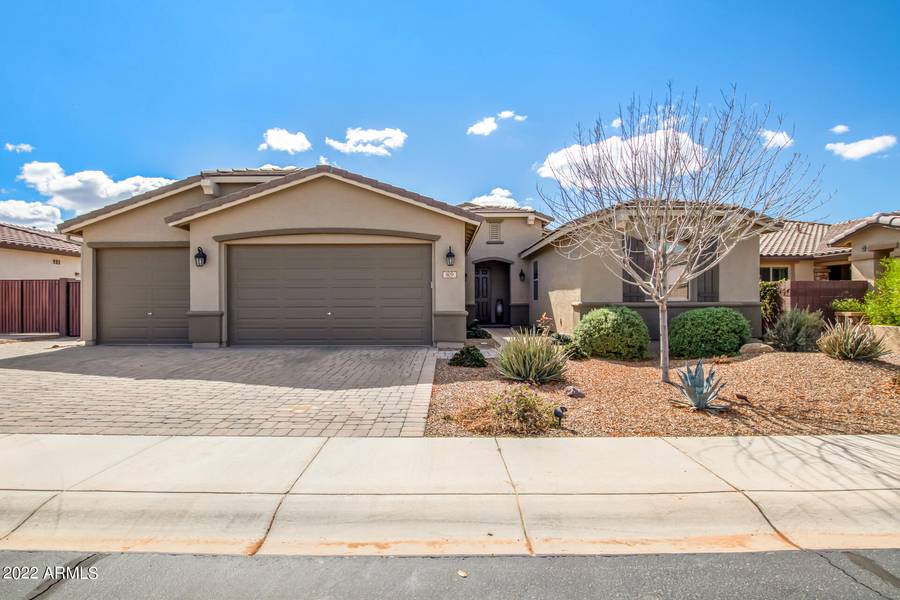 809 W COFFEE TREE Avenue, San Tan Valley, AZ 85140