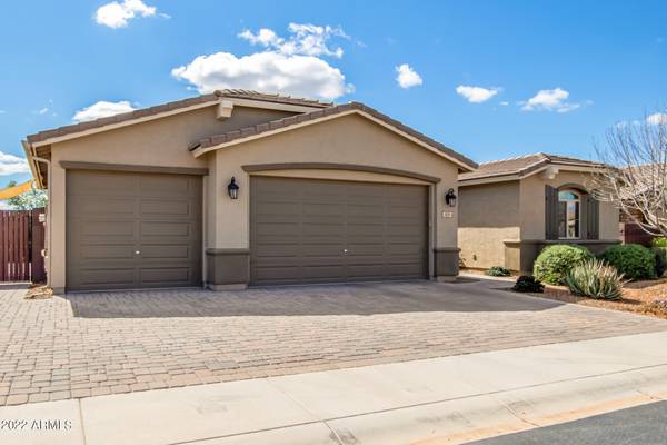 San Tan Valley, AZ 85140,809 W COFFEE TREE Avenue