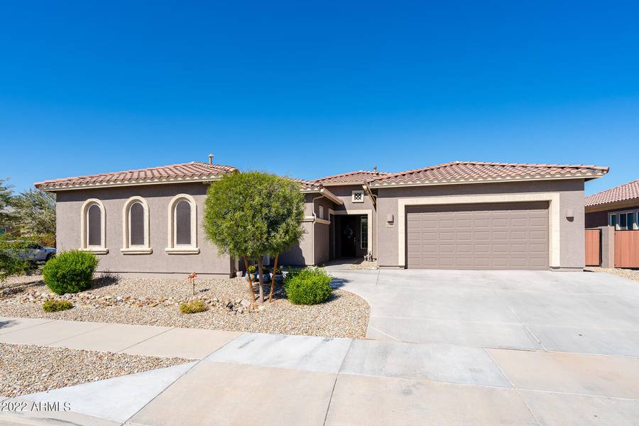 16892 W SOFT WIND Drive, Surprise, AZ 85387