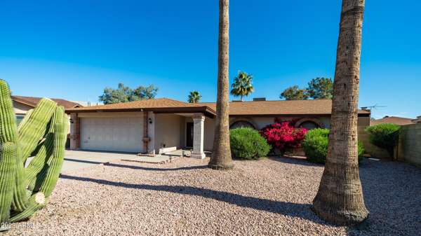 18233 N 41ST Lane, Glendale, AZ 85308