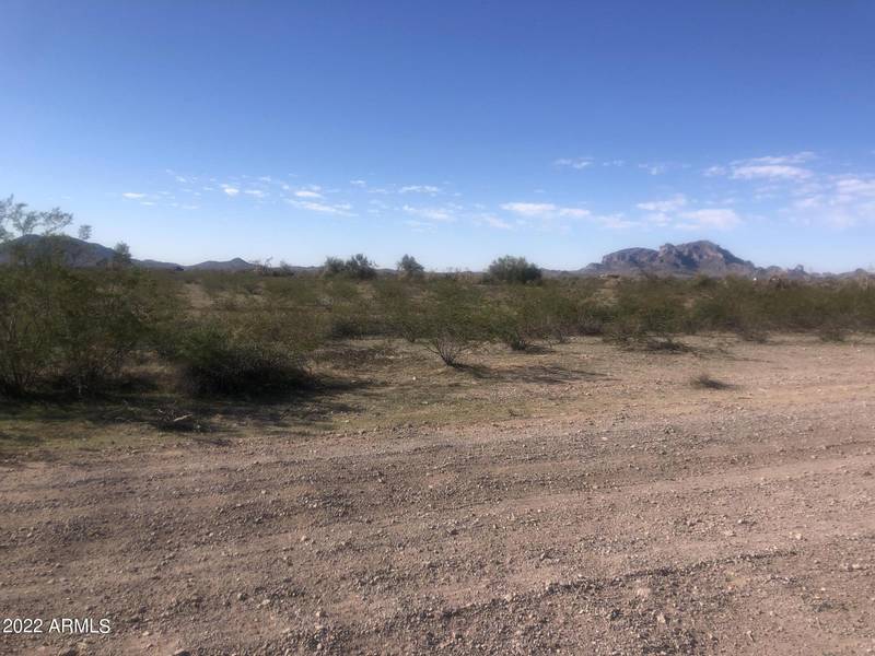 421 W Camelback Road W #368, Tonopah, AZ 85354