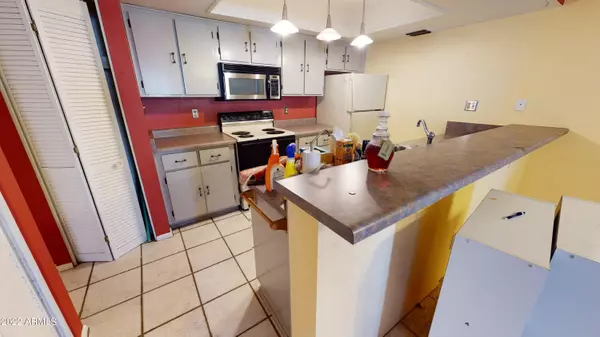 Mesa, AZ 85202,1920 W LINDNER Avenue #103