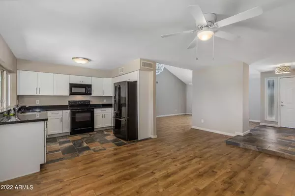 Phoenix, AZ 85029,12623 N 39TH Drive