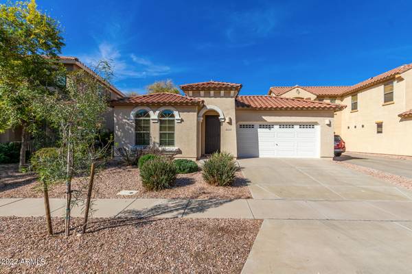 3774 E CHICKADEE Road, Gilbert, AZ 85297