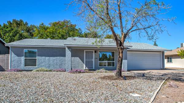 2306 N PLEASANT Drive, Chandler, AZ 85225