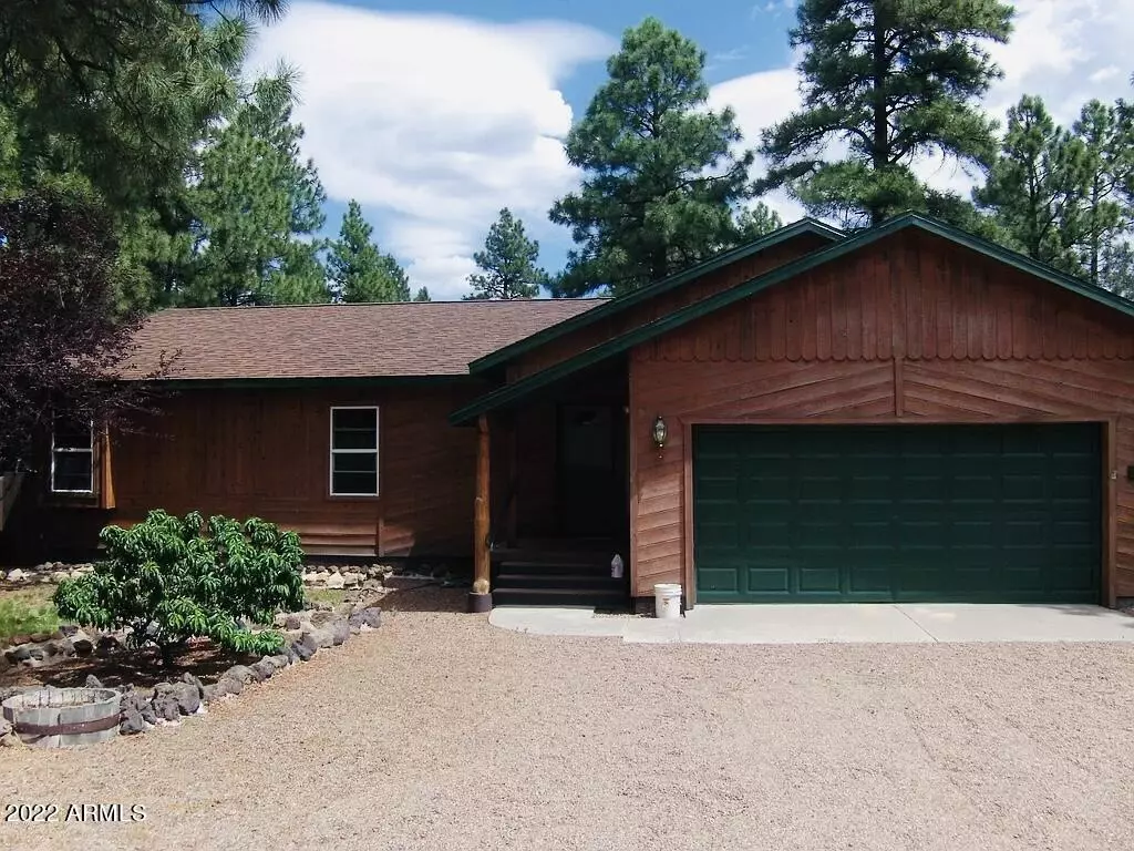 Show Low, AZ 85901,1720 W HUNING --