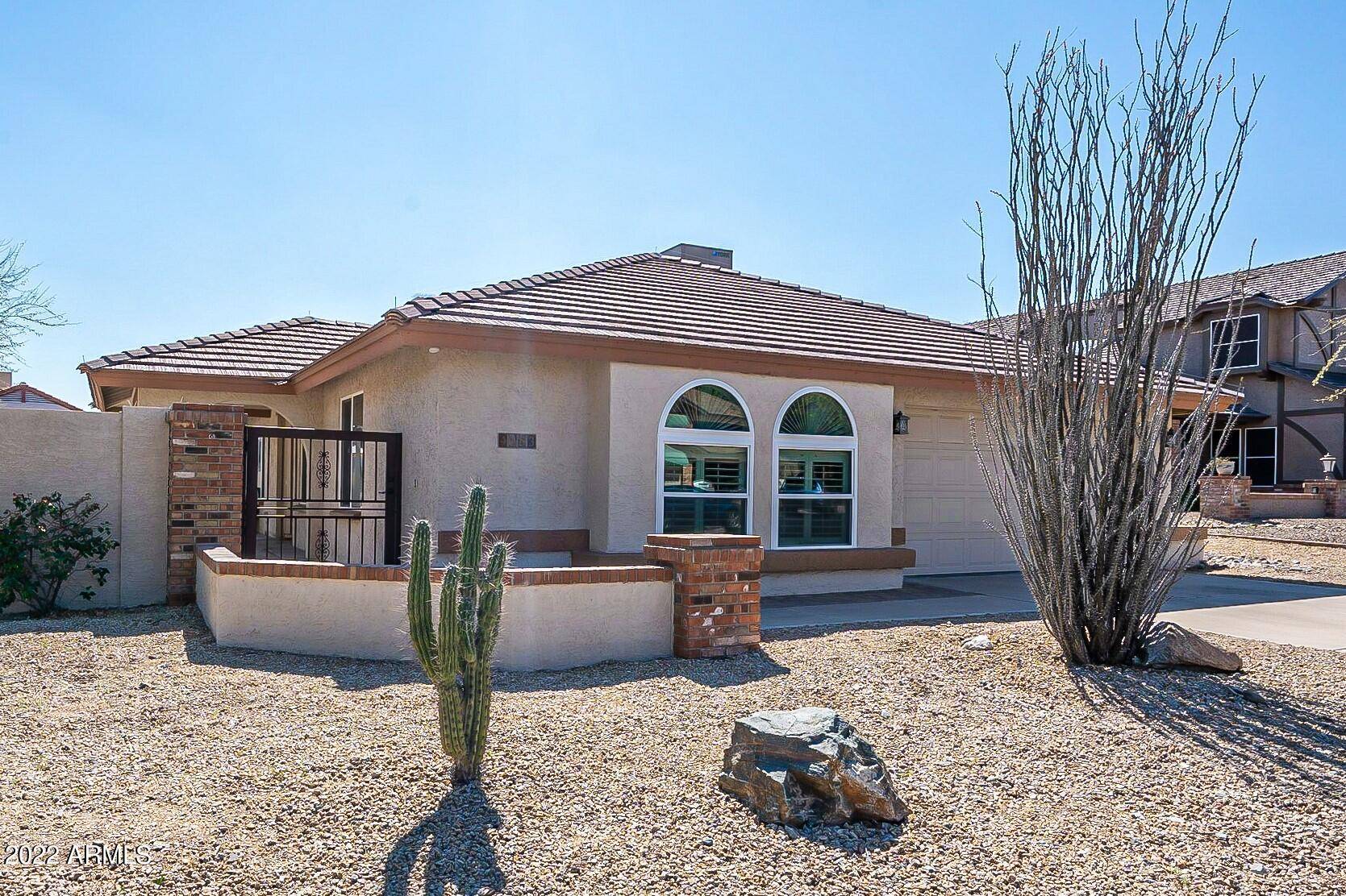 4553 E Buist Avenue, Phoenix, AZ 85044