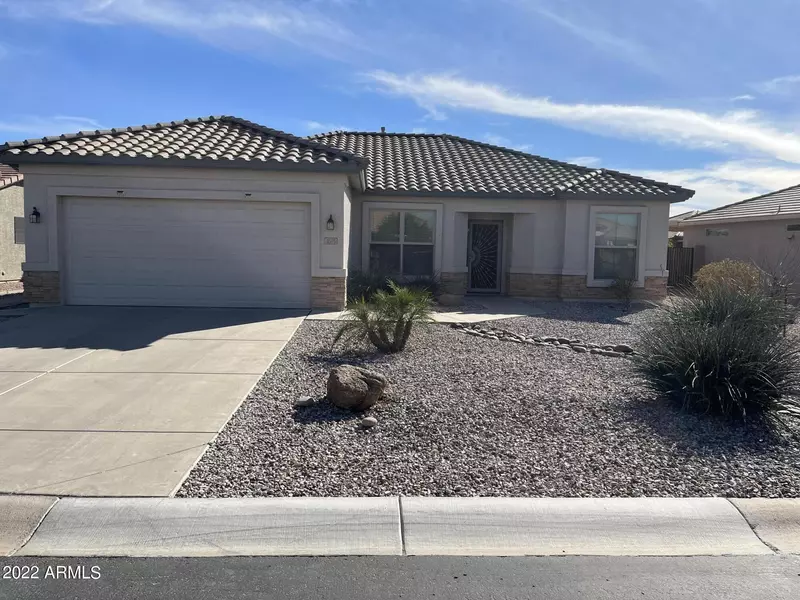 3595 E COUNTY DOWN Drive, Chandler, AZ 85249