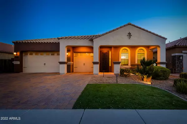 237 E LYNX Place, Chandler, AZ 85249