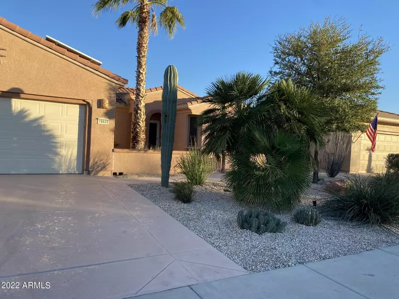 19925 N TURQUOISE Point, Surprise, AZ 85387