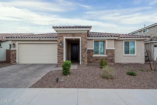 Glendale, AZ 85305,8312 W PALMAIRE Avenue