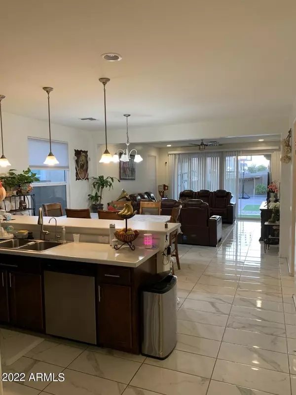 Tolleson, AZ 85353,1716 S 104TH Lane