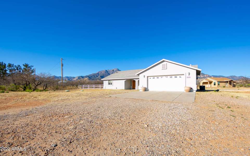 6978 S JAXEL Road, Hereford, AZ 85615