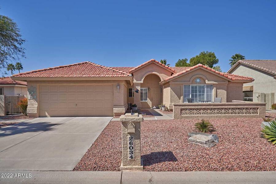 26034 S HOLLYGREEN Drive, Sun Lakes, AZ 85248