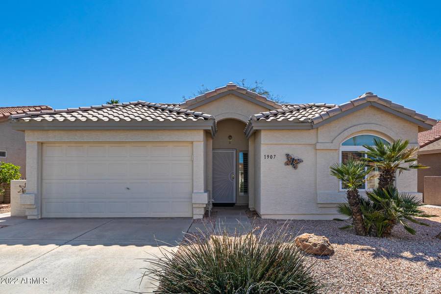 1907 E LINDRICK Drive, Chandler, AZ 85249