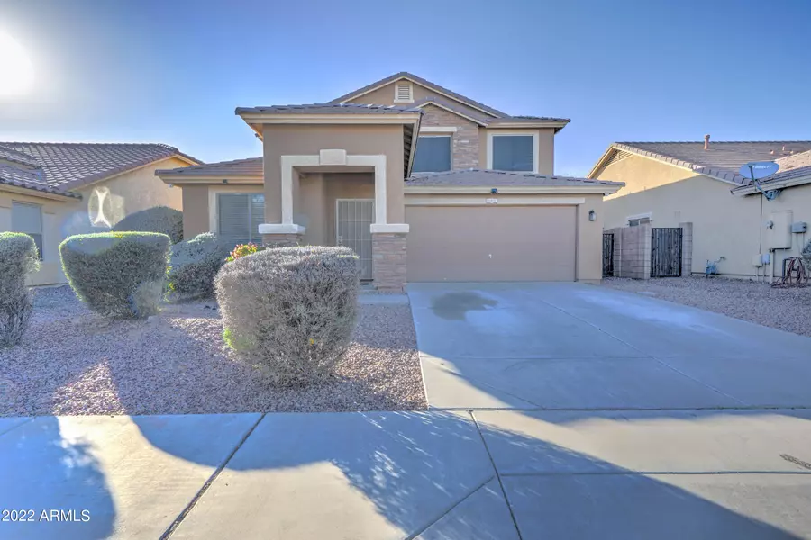 944 N 168TH Drive, Goodyear, AZ 85338