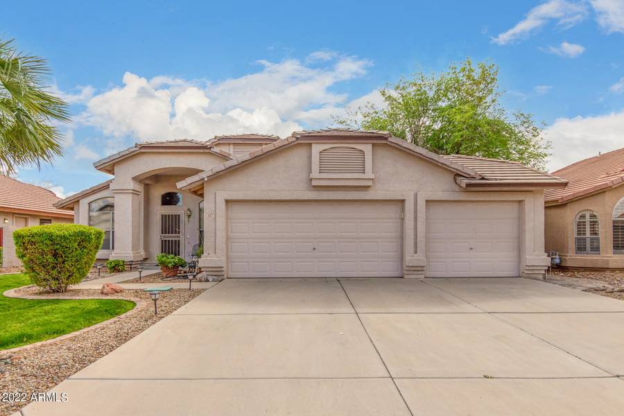 1157 E ORCHID Lane, Gilbert, AZ 85296