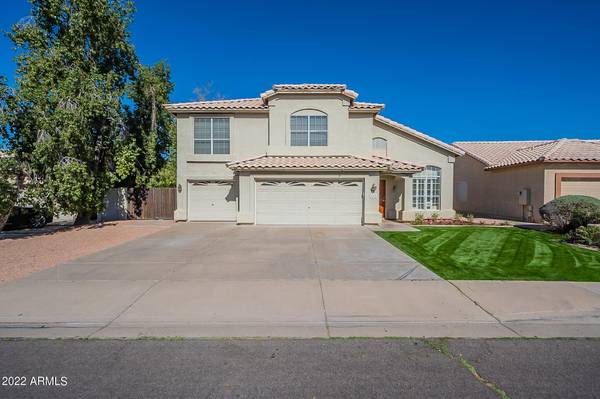 Gilbert, AZ 85233,422 W Sagebrush Street