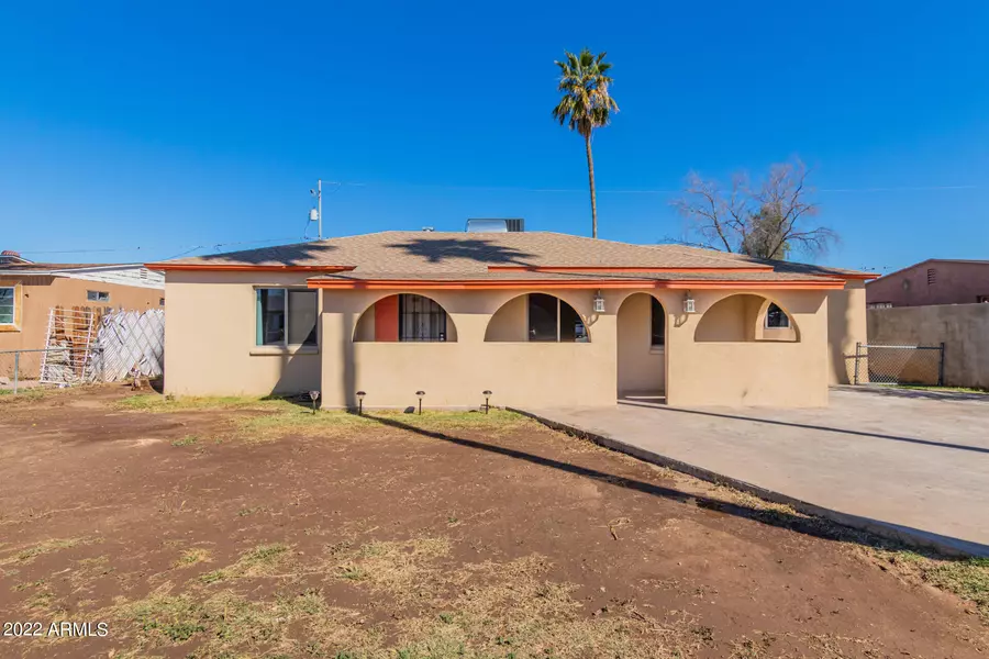 3026 W VILLA Street, Phoenix, AZ 85009