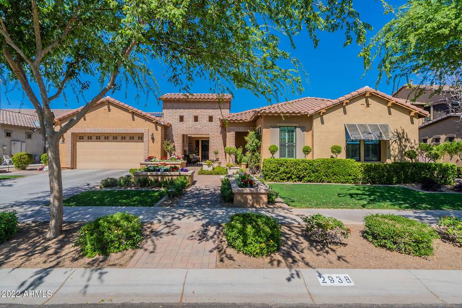 2938 E LOS ALTOS Court, Gilbert, AZ 85297