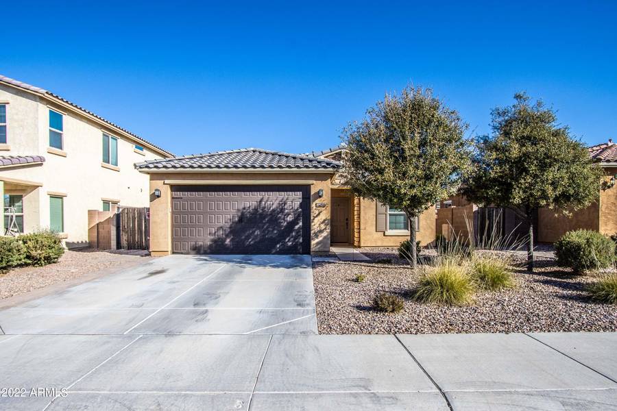 2758 E MEWS Road, Gilbert, AZ 85298