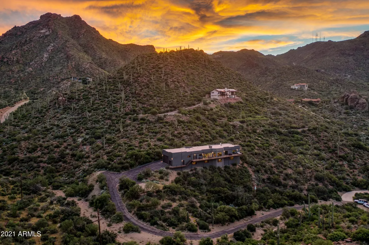 Tucson, AZ 85745,6304 W TRAILS END Road